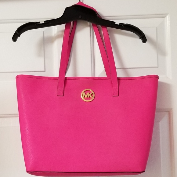 Michael Kors Handbags - Michael Kors Shoulder Tote Bag